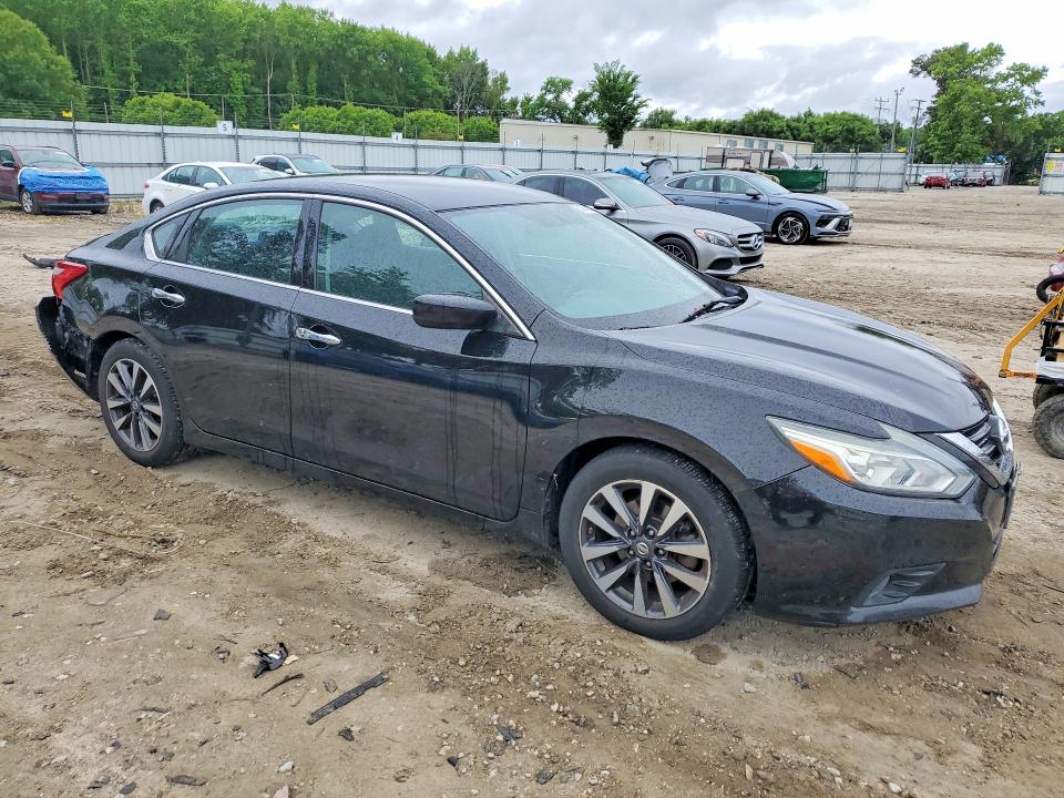 Продаж на аукціоні авто 2017 Nissan Altima, vin: 1N4AL3AP5HC261827, номер лоту: 52575836