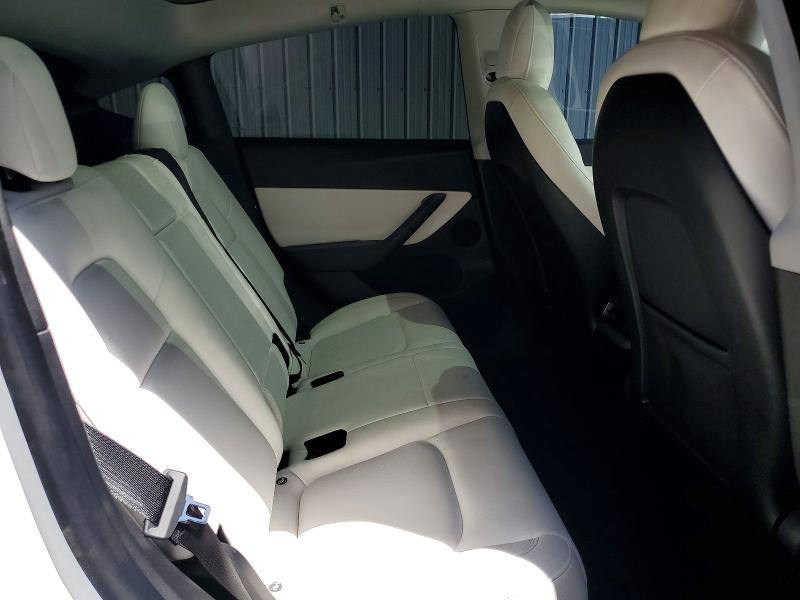 51759566 :رقم المزاد ، 7SAYGDEE2NF348470 vin ، 2022 Tesla Model Y مزاد بيع