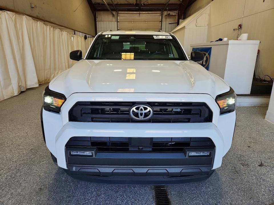 Продаж на аукціоні авто 2025 Toyota 4runner, vin: JTEVA5BR9S5010698, номер лоту: 54949176