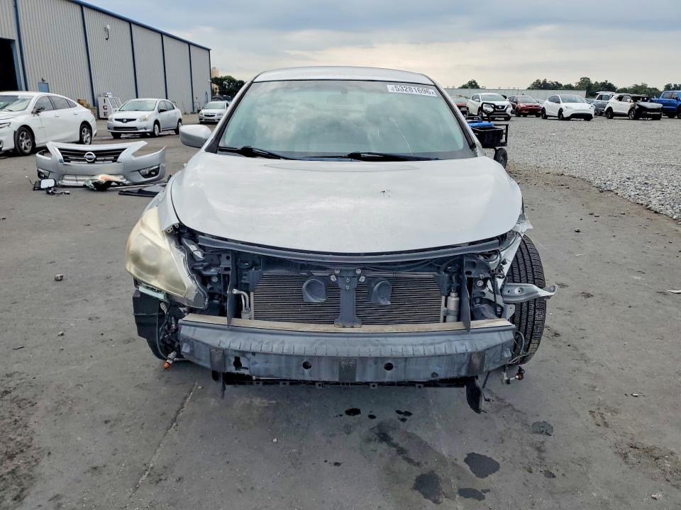 2015 Nissan Altima მანქანა იყიდება აუქციონზე, vin: 1N4AL3AP0FC137333, აუქციონის ნომერი: 53281696