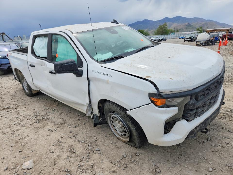 Продажа на аукционе авто 2024 Chevrolet Silverado, vin: 2GCUDAED8R1210273, номер лота: 52151426
