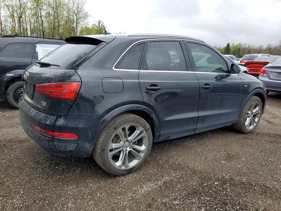 53211336 :رقم المزاد ، WA1GCCFS8HR015914 vin ، 2017 Audi Q3 مزاد بيع