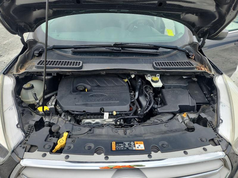 55598506 :رقم المزاد ، 1FMCU0GD4JUC20323 vin ، 2018 Ford Escape مزاد بيع