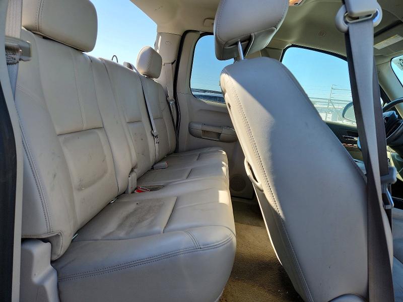 51785836 :رقم المزاد ، 1GT221CG7BZ406695 vin ، 2011 Gmc Sierra مزاد بيع