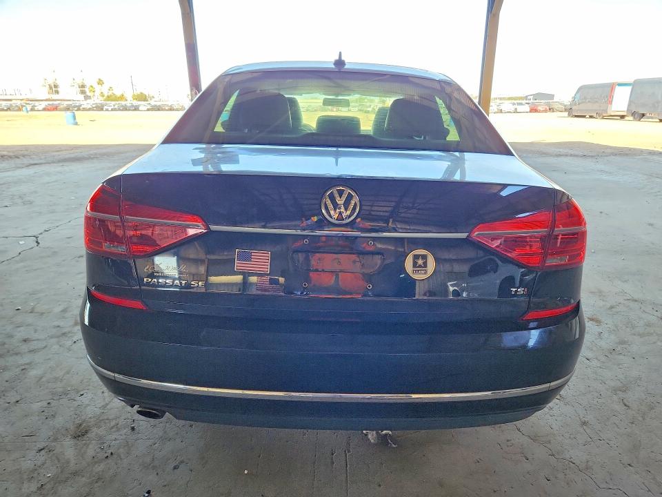 2016 Volkswagen Passat მანქანა იყიდება აუქციონზე, vin: 1VWBT7A35GC069029, აუქციონის ნომერი: 54704956