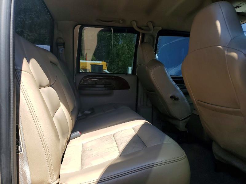 69792285 :رقم المزاد ، 1FTWW32P73EB88995 vin ، 2003 Ford F350 مزاد بيع