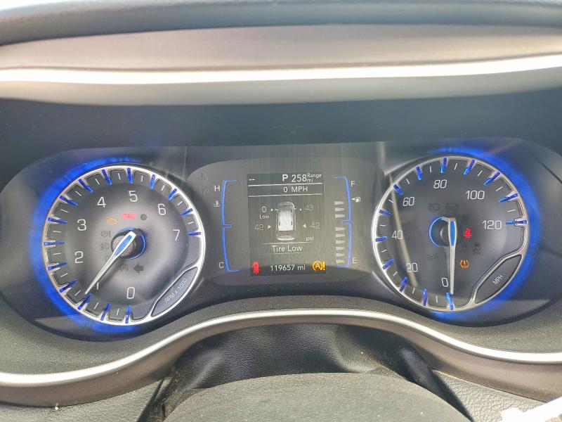 2020 Chrysler Voyager მანქანა იყიდება აუქციონზე, vin: 2C4RC1DG5LR181974, აუქციონის ნომერი: 54262696