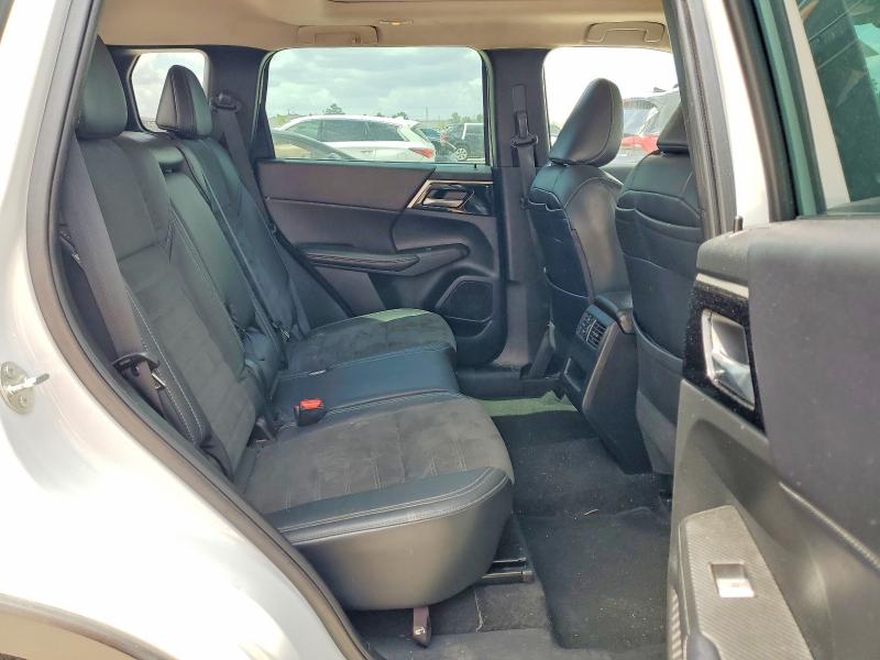 Продаж на аукціоні авто 2023 Mitsubishi Outlander, vin: JA4J3UA89PZ048670, номер лоту: 53631336