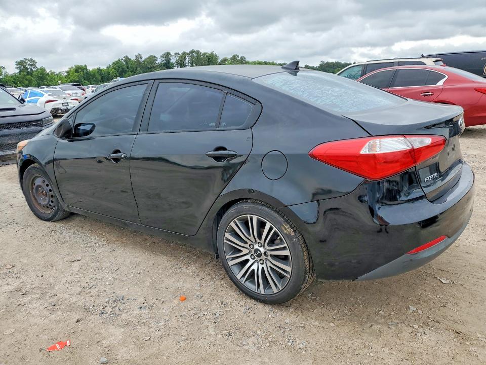 52718756 :رقم المزاد ، KNAFK4A6XG5577000 vin ، 2016 Kia Forte مزاد بيع