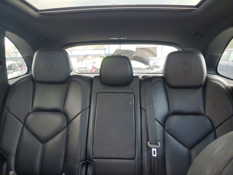 52536706 :رقم المزاد ، WP1AA2A23HKA86481 vin ، 2017 Porsche Cayenne مزاد بيع