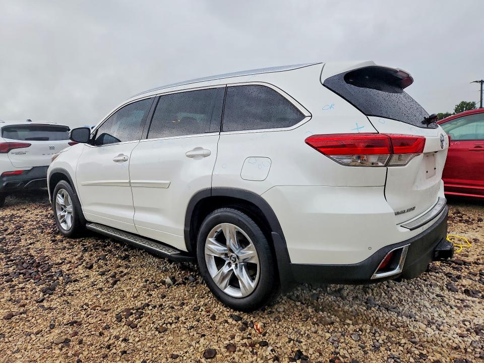 53960576 :رقم المزاد ، 5TDDZRFHXJS821923 vin ، 2018 Toyota Highlander مزاد بيع