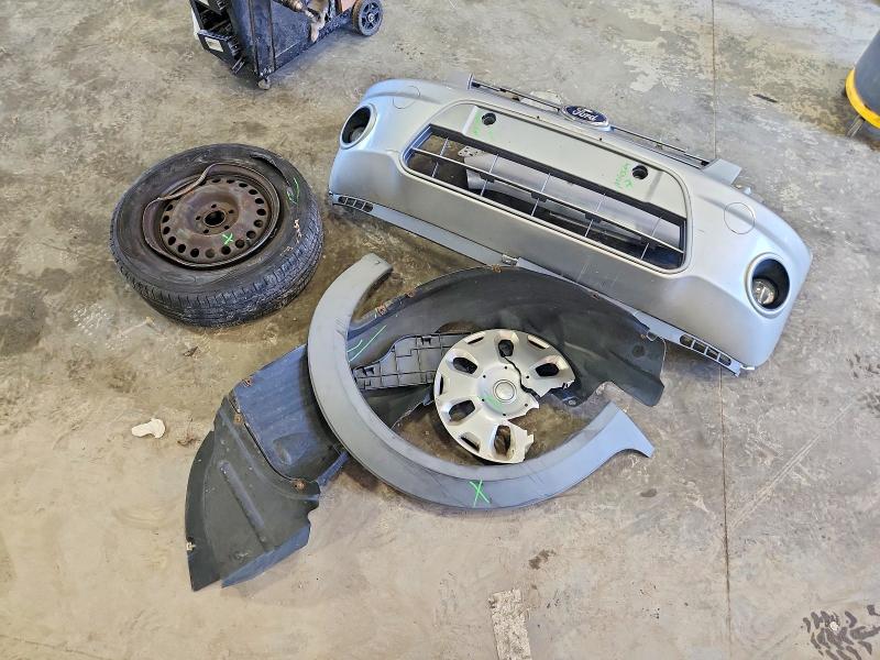 2013 Ford Transit Connect მანქანა იყიდება აუქციონზე, vin: NM0KS9CN5DT139539, აუქციონის ნომერი: 52316096