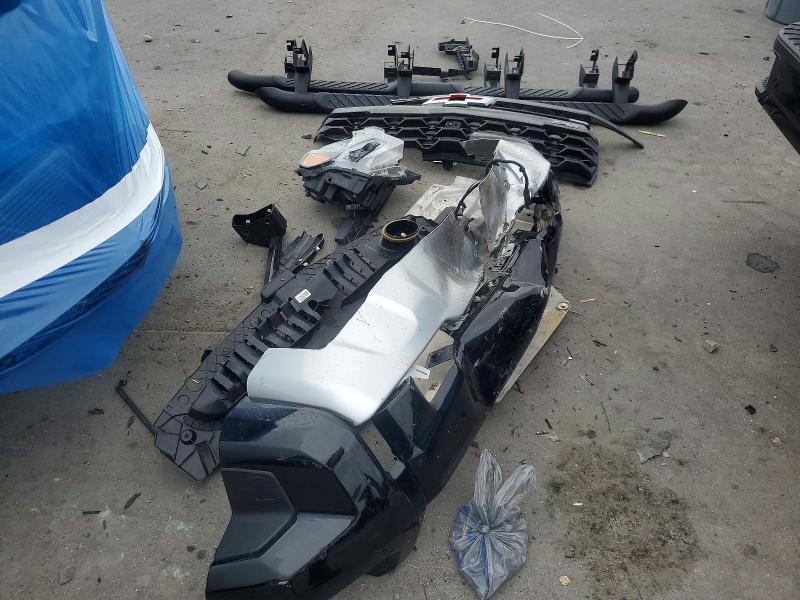 2023 Chevrolet Silverado მანქანა იყიდება აუქციონზე, vin: 3GCUDHELXPG206777, აუქციონის ნომერი: 53226056