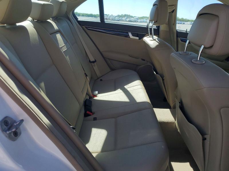 53073976 :رقم المزاد ، WDDGF4HB8DR296757 vin ، 2013 Mercedes-benz C مزاد بيع