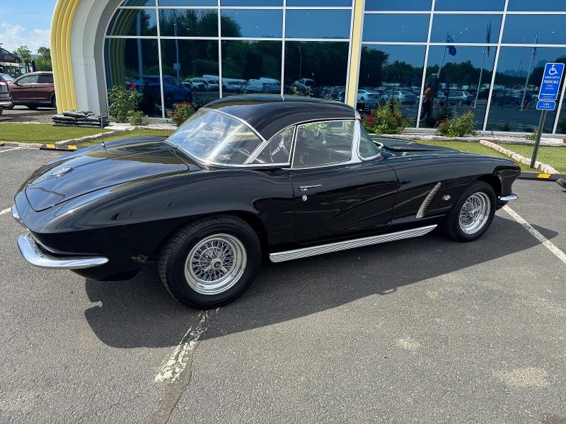 1962 Chevrolet Corvette მანქანა იყიდება აუქციონზე, vin: 20867S11680, აუქციონის ნომერი: 55418586
