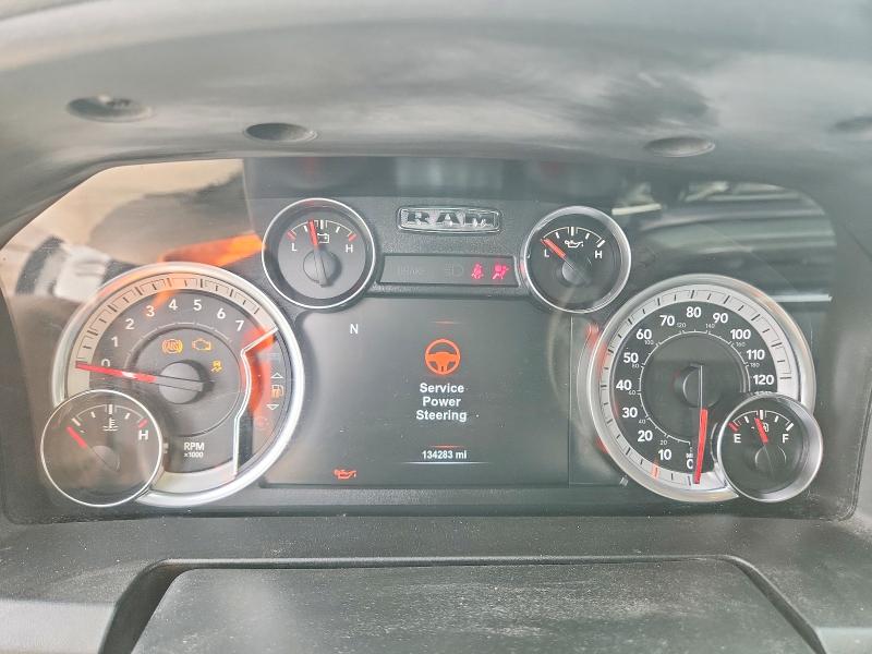 55203956 :رقم المزاد ، 1C6RR7TTXKS566760 vin ، 2019 Ram 1500 Classic مزاد بيع