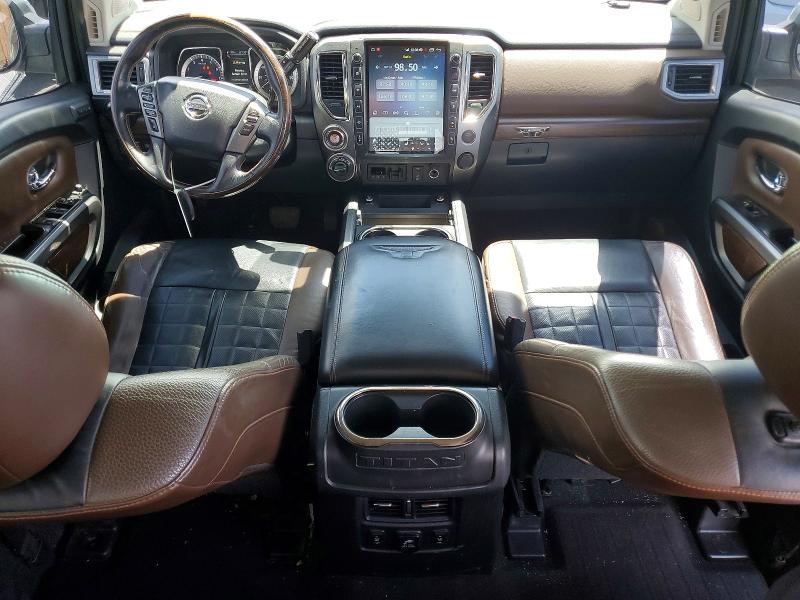 52232146 :رقم المزاد ، 1N6AA1E55HN528401 vin ، 2017 Nissan Titan مزاد بيع