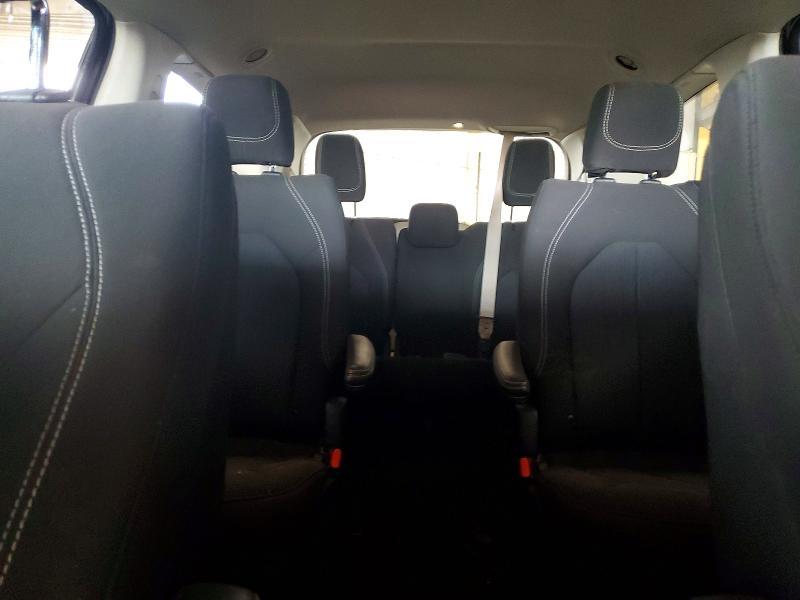55372356 :رقم المزاد ، 2C4RC1CG7NR211609 vin ، 2022 Chrysler Voyager مزاد بيع