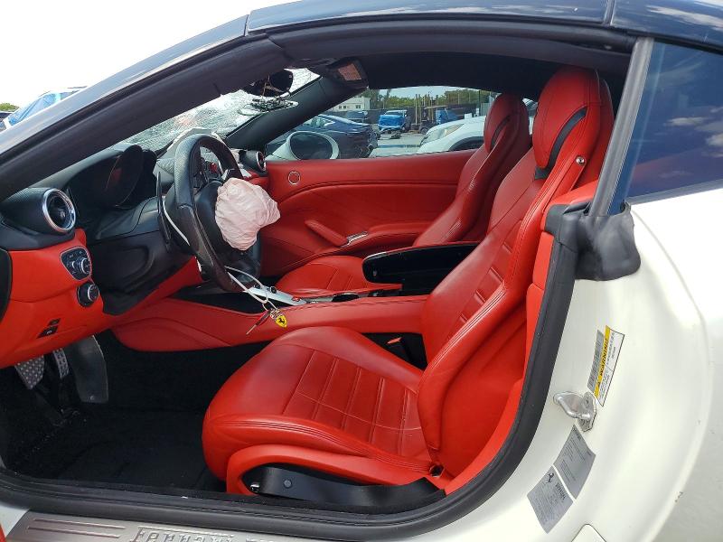 2017 Ferrari California T მანქანა იყიდება აუქციონზე, vin: ZFF77XJA1H0221016, აუქციონის ნომერი: 52056646