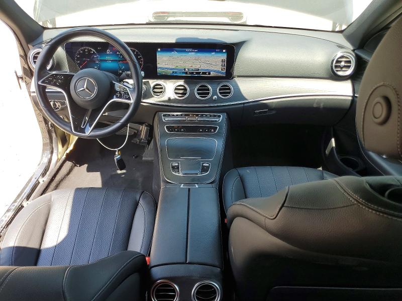 53687846 :رقم المزاد ، W1KZF8DB6NB038995 vin ، 2022 Mercedes-benz E مزاد بيع