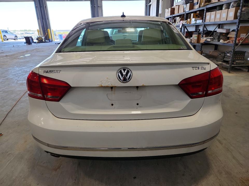 2013 Volkswagen Passat მანქანა იყიდება აუქციონზე, vin: 1VWBN7A37DC049242, აუქციონის ნომერი: 52077936