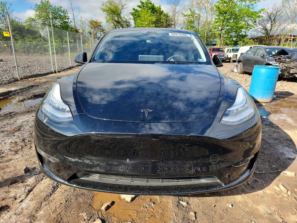 2022 Tesla Model Y მანქანა იყიდება აუქციონზე, vin: 7SAYGDEE1NF447829, აუქციონის ნომერი: 52914406