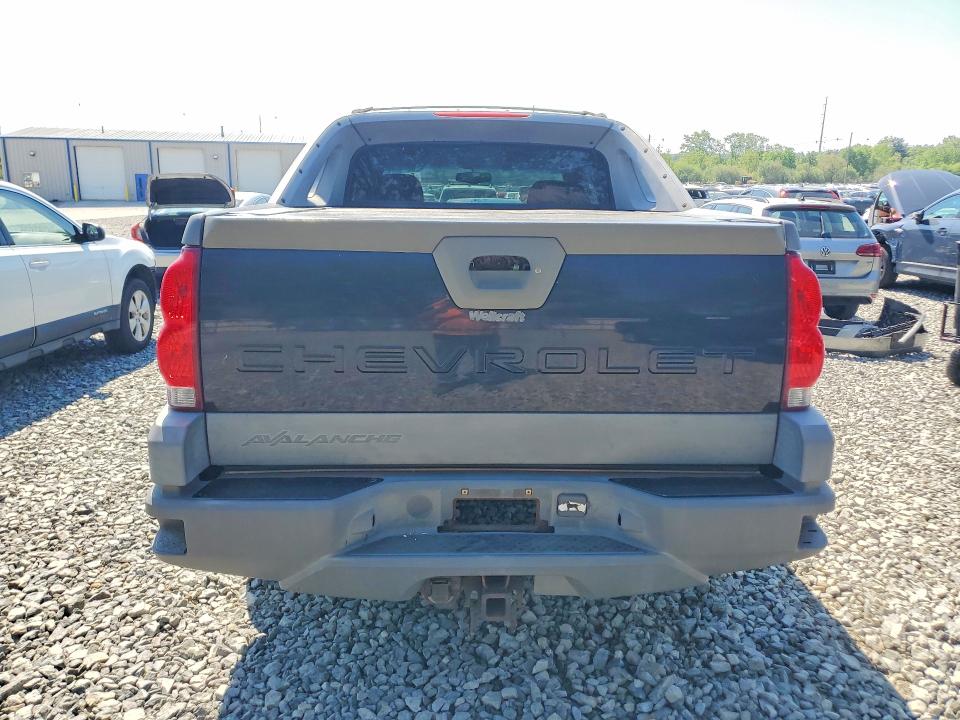 Auction sale of the 2002 Chevrolet Avalanche, vin: 3GNEK13T32G228981, lot number: 54097766