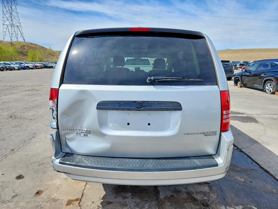 52088116 :رقم المزاد ، 2A4RR5D1XAR271453 vin ، 2010 Chrysler Town & Country مزاد بيع