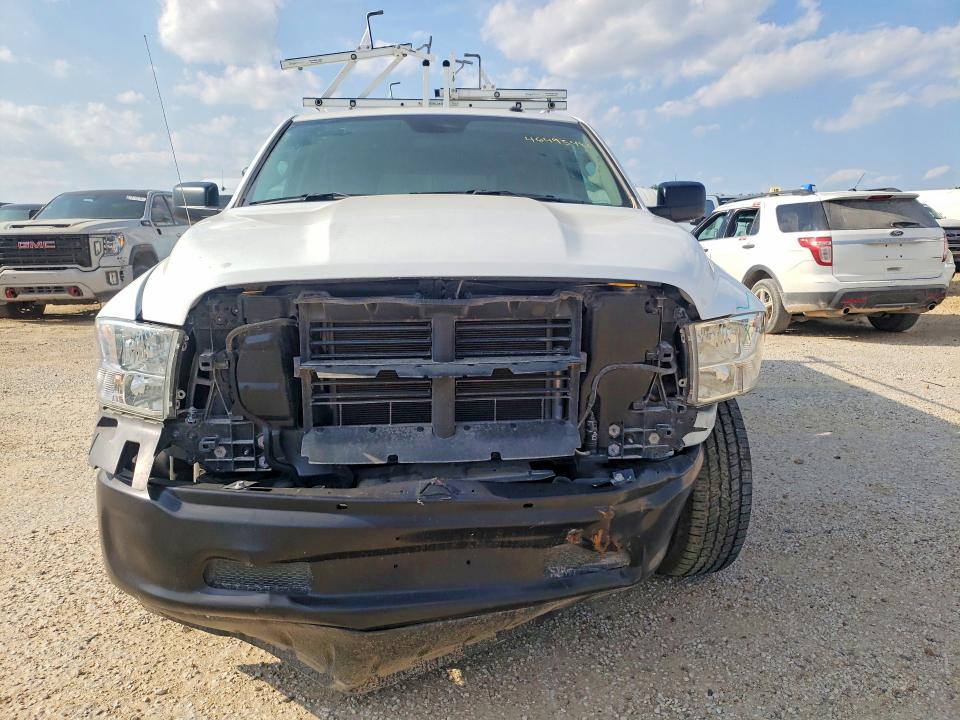Продаж на аукціоні авто 2023 Ram 1500 Classic, vin: 3C6JR6DG5PG674369, номер лоту: 46495486
