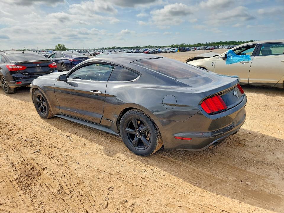51169726 :رقم المزاد ، 1FA6P8AM7H5272054 vin ، 2017 Ford Mustang مزاد بيع