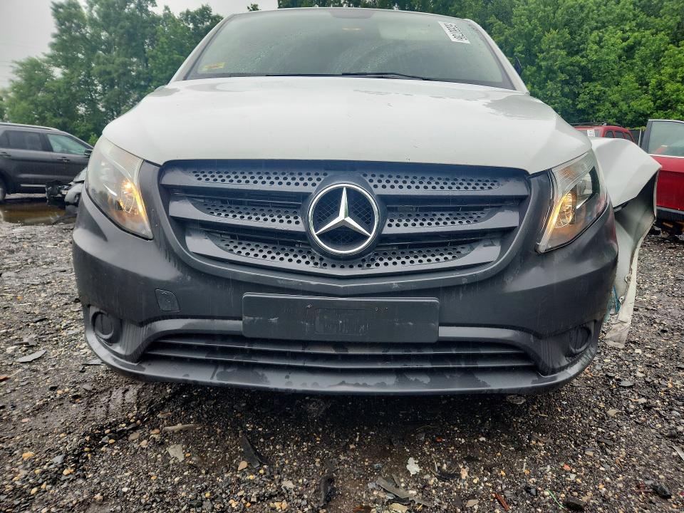 2017 Mercedes-benz Metris მანქანა იყიდება აუქციონზე, vin: WD3PG2EA7H3207562, აუქციონის ნომერი: 53550736