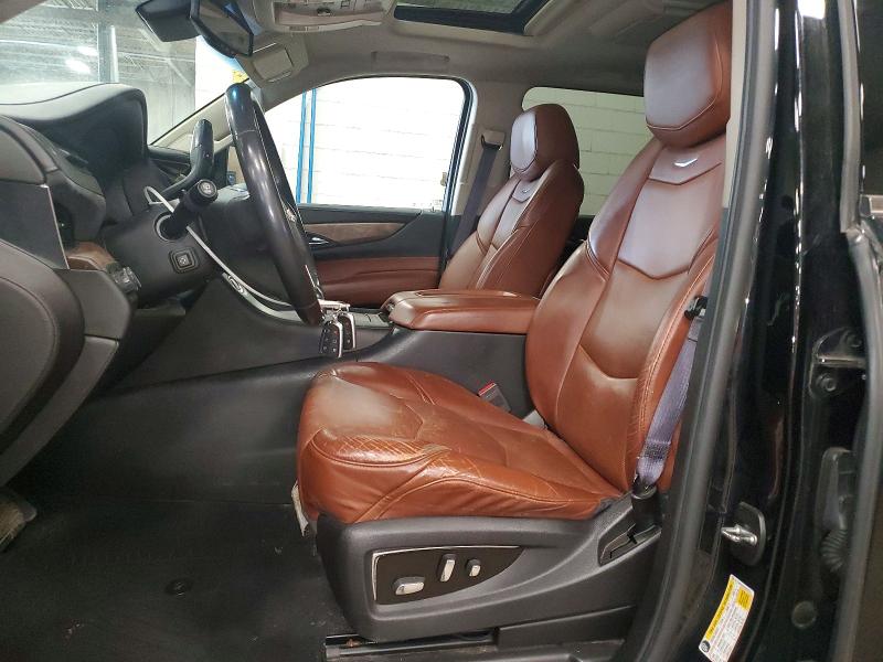 52348786 :رقم المزاد ، 1GYS4BKJ5GR203741 vin ، 2016 Cadillac Escalade مزاد بيع