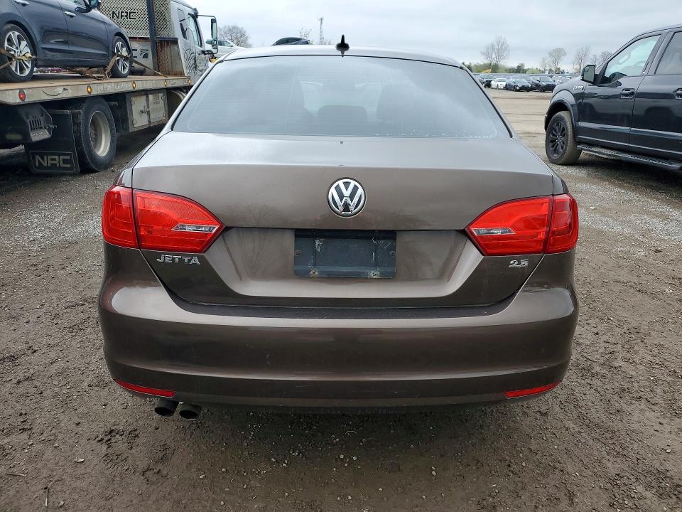 52804276 :رقم المزاد ، 3VWLX7AJ2BM009093 vin ، 2011 Volkswagen Jetta مزاد بيع