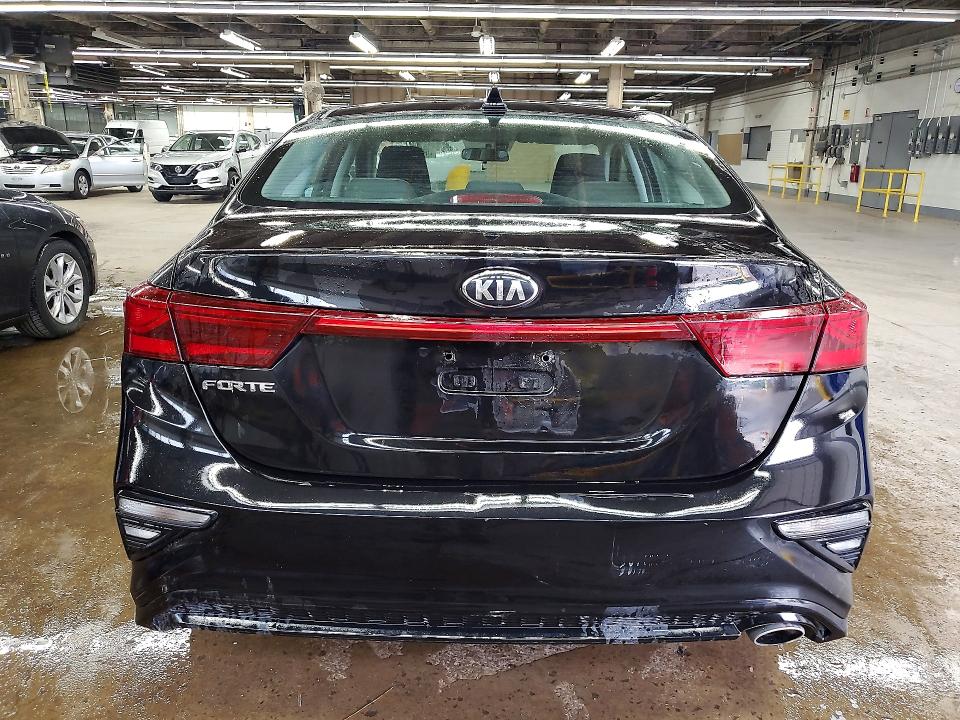 Продажа на аукционе авто 2021 Kia Forte, vin: 3KPF24AD0ME353185, номер лота: 52348396
