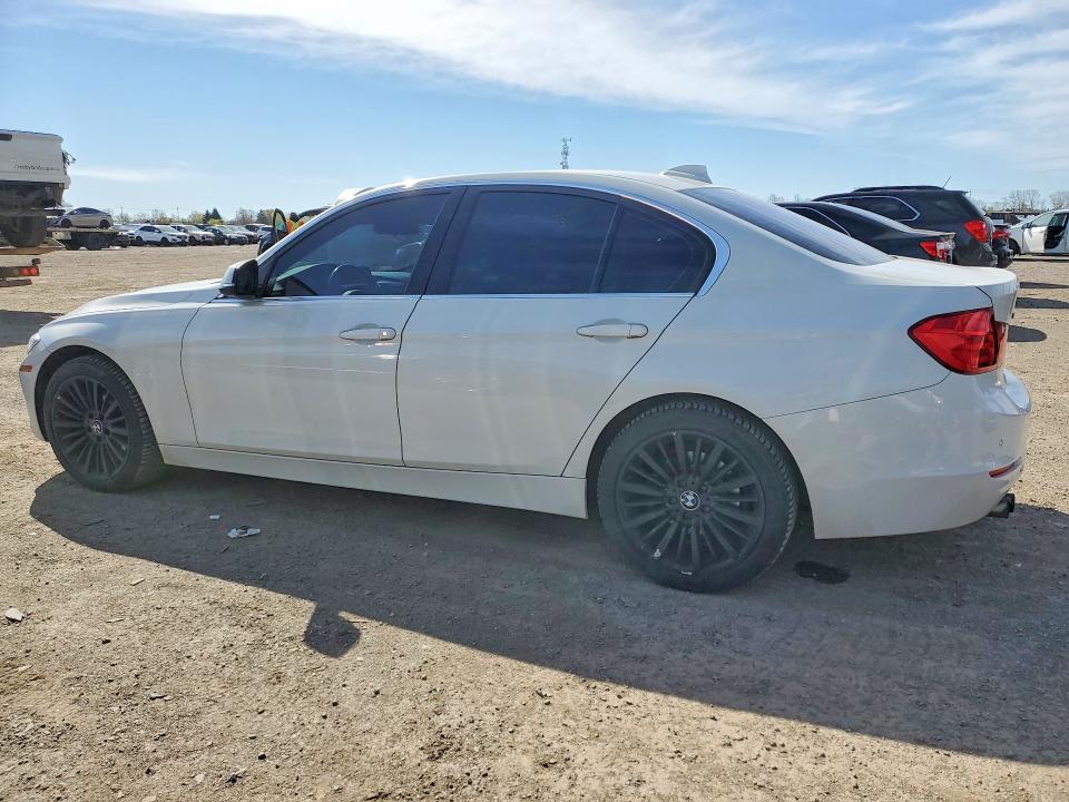 52761616 :رقم المزاد ، WBA3B3C50FF546333 vin ، 2015 Bmw 328 مزاد بيع