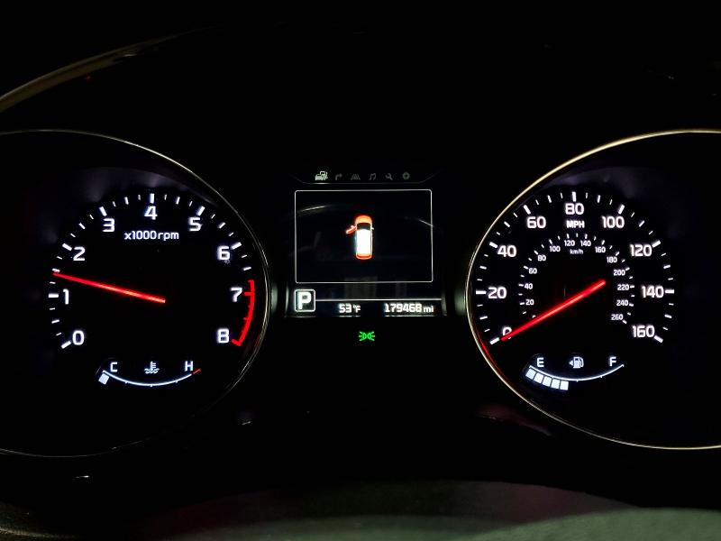 51885076 :رقم المزاد ، KNDMC5C13H6312400 vin ، 2017 Kia Sedona مزاد بيع