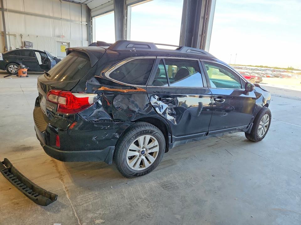 2017 Subaru Outback მანქანა იყიდება აუქციონზე, vin: 4S4BSAFC6H3377481, აუქციონის ნომერი: 53180856