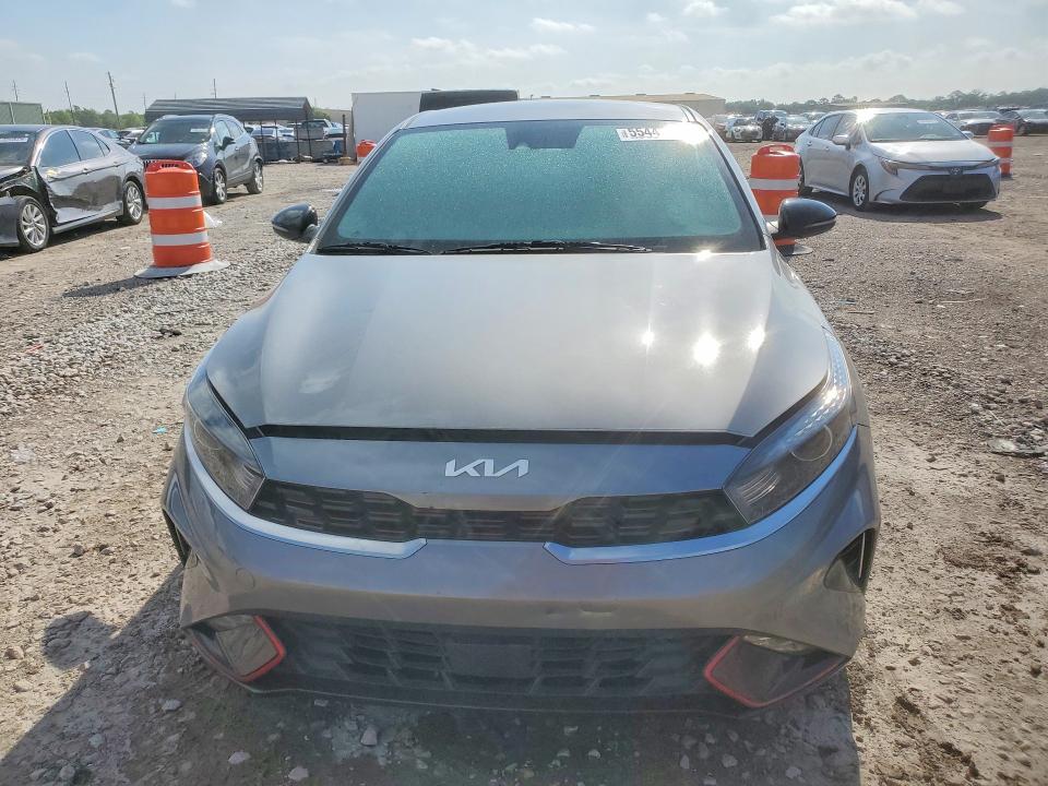 55442266 :رقم المزاد ، 3KPF54AD8NE481652 vin ، 2022 Kia Forte مزاد بيع