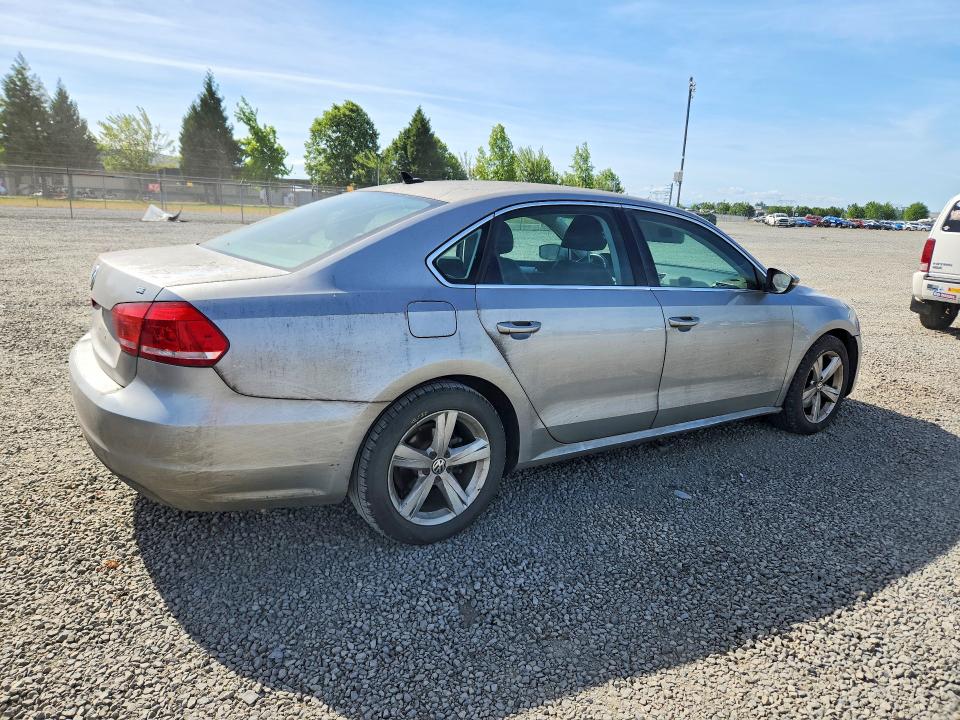 54185016 :رقم المزاد ، 1VWBH7A39CC027927 vin ، 2012 Volkswagen Passat مزاد بيع