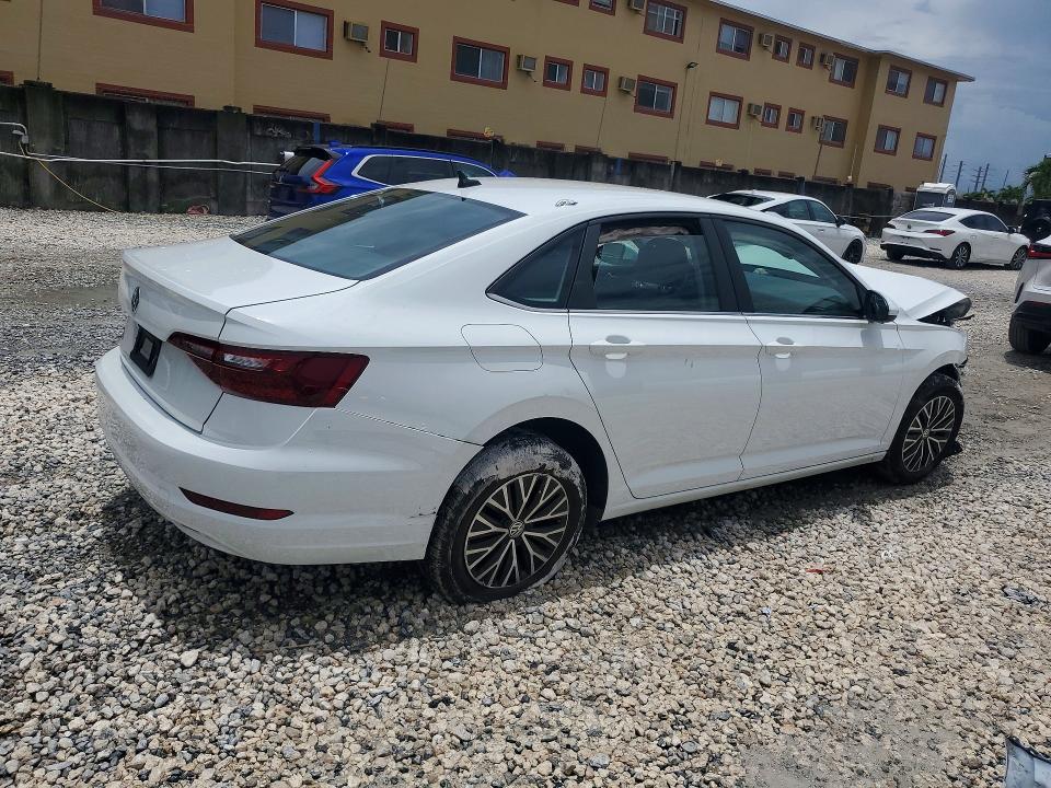 55174886 :رقم المزاد ، 3VWC57BU4MM041903 vin ، 2021 Volkswagen Jetta مزاد بيع