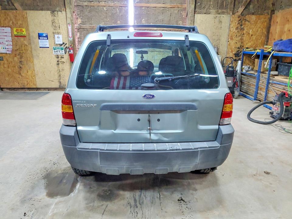 52650826 :رقم المزاد ، 1FMYU02Z67KA12148 vin ، 2007 Ford Escape مزاد بيع