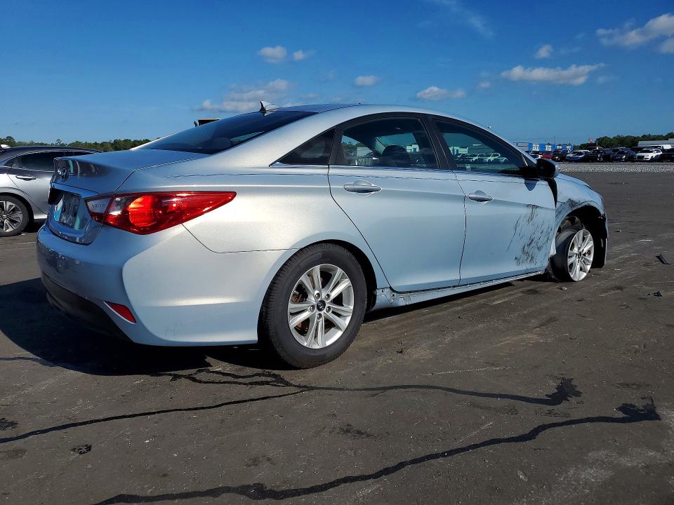 Продажа на аукционе авто 2014 Hyundai Sonata, vin: 5NPEB4AC0EH851421, номер лота: 52682266