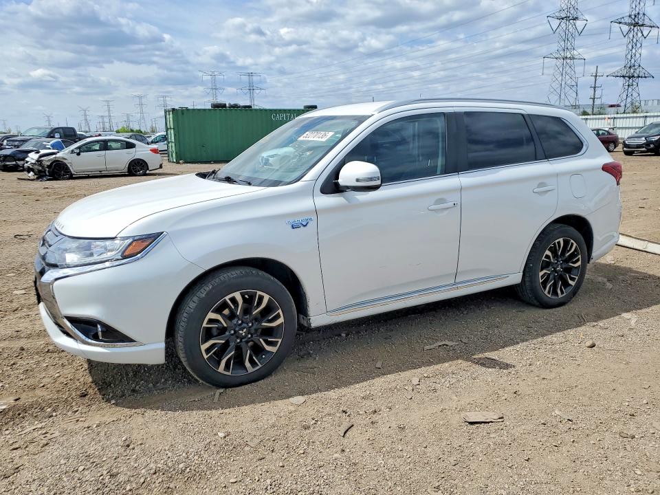 55735856 :رقم المزاد ، JA4J24A54JZ054344 vin ، 2018 Mitsubishi Outlander مزاد بيع