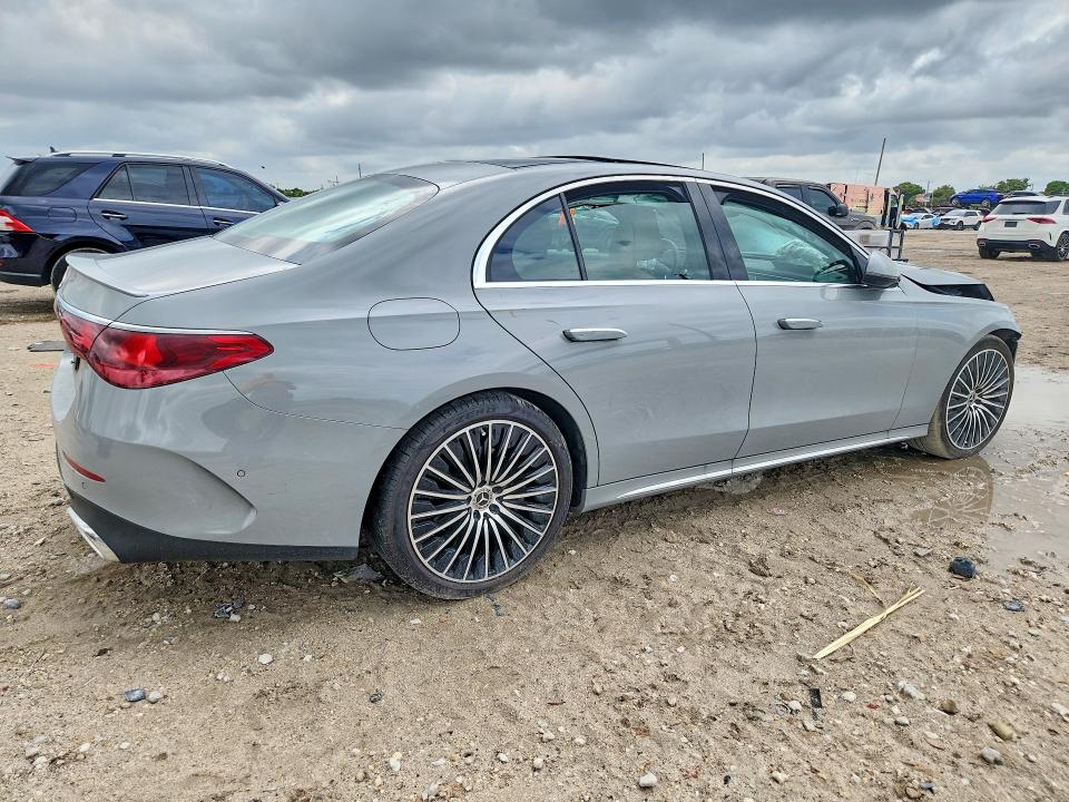 2025 Mercedes-benz E მანქანა იყიდება აუქციონზე, vin: W1KLF4GBXSA135659, აუქციონის ნომერი: 51754456