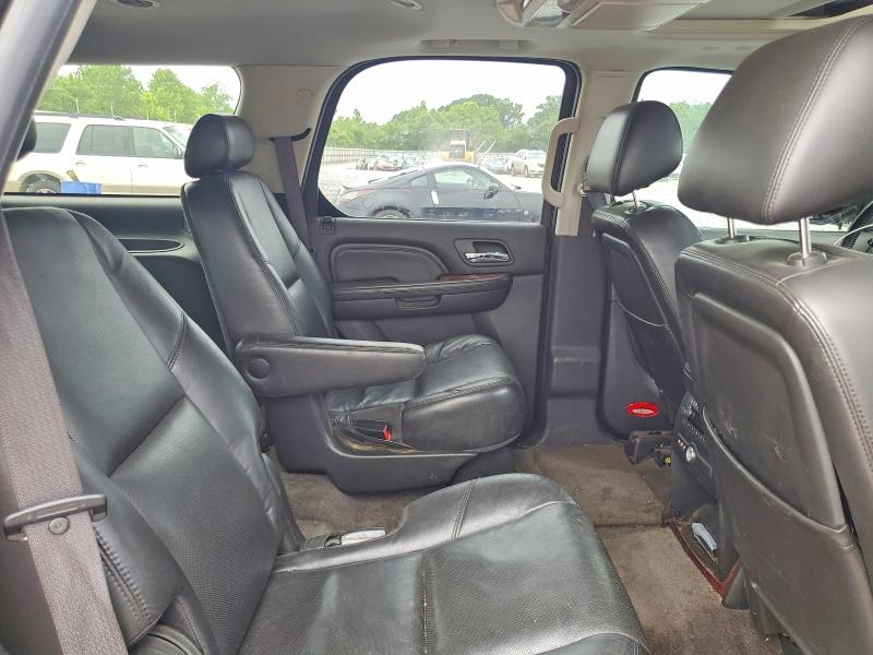 2010 Cadillac Escalade მანქანა იყიდება აუქციონზე, vin: 1GYUCCEF1AR195413, აუქციონის ნომერი: 54418046