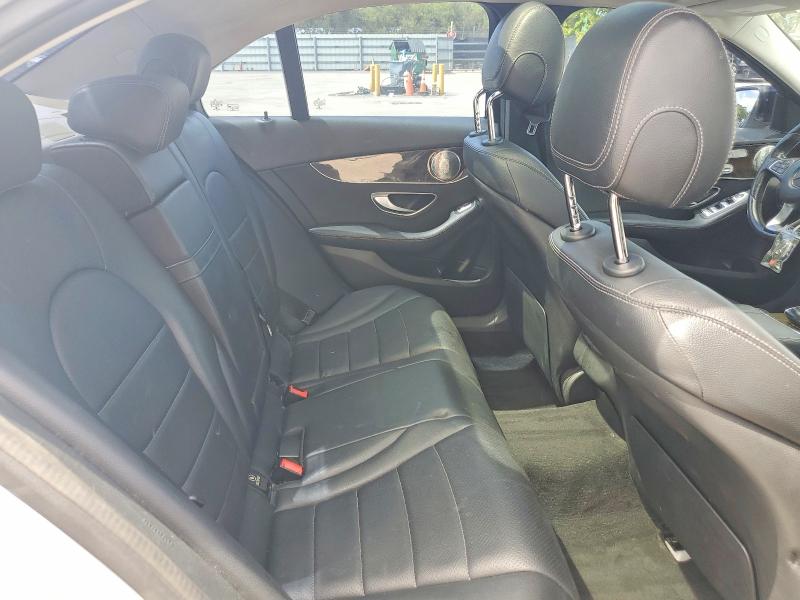 54649806 :رقم المزاد ، 55SWF4KB8GU172432 vin ، 2016 Mercedes-benz C مزاد بيع