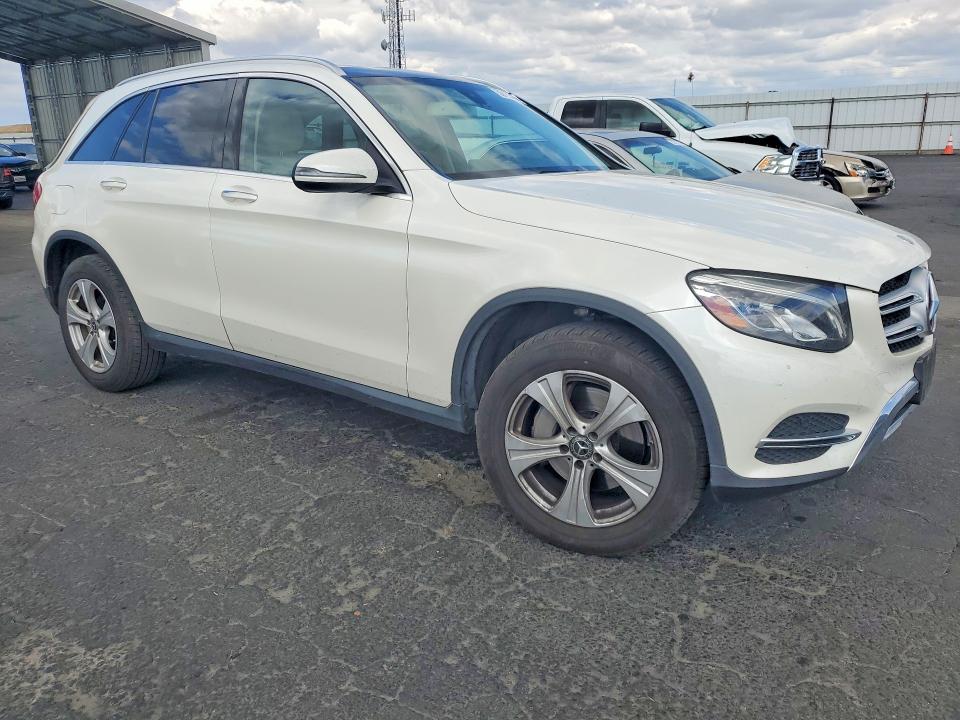 2017 Mercedes-benz Glc მანქანა იყიდება აუქციონზე, vin: WDC0G4KB7HF235807, აუქციონის ნომერი: 52422386