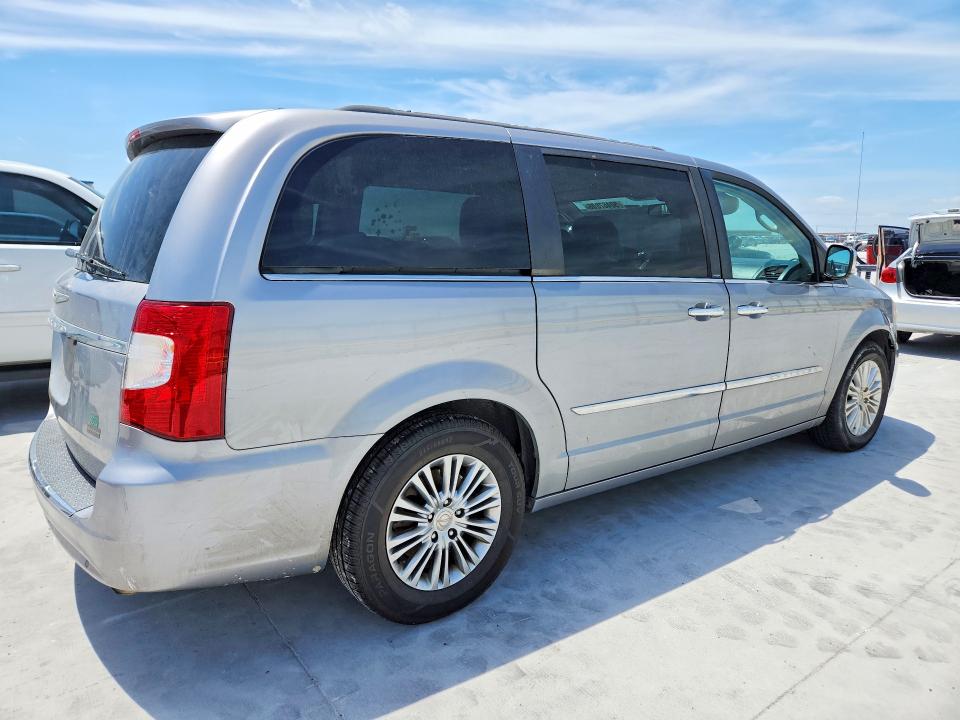50467806 :رقم المزاد ، 2C4RC1CG2DR767891 vin ، 2013 Chrysler Town & Country مزاد بيع