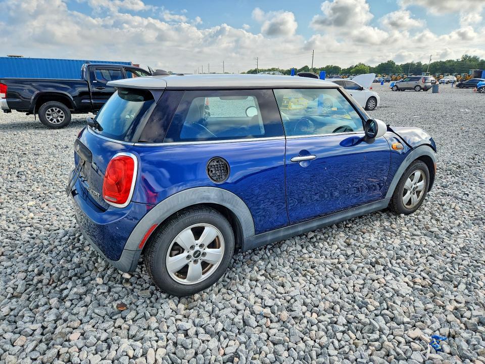 2016 Mini Cooper მანქანა იყიდება აუქციონზე, vin: WMWXP5C53G3B14646, აუქციონის ნომერი: 53625866