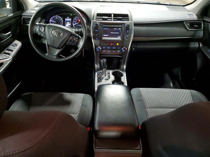 54303206 :رقم المزاد ، 4T1BF1FK3HU667425 vin ، 2017 Toyota Camry مزاد بيع
